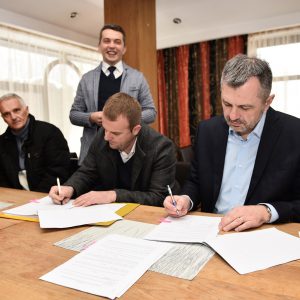 Потписан уговор о изградњи трим-стазе у Парку Младен Стојановић
