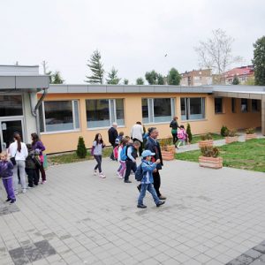 Рјешење деценијског проблема: Осам нових учионица за највећу градску школу