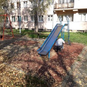 Грађанска патрола: Ускоро поправке на игралишту у Живојина Мишића