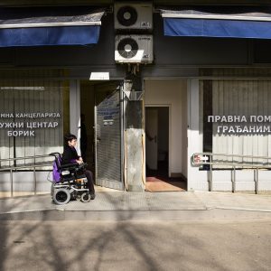 Uslužni centar Borik: Instalirane rampe za osobe sa invaliditetom
