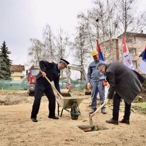 „Бања Лука се гради“: Почела изградња МЗ и полицијске станице на Лаушу