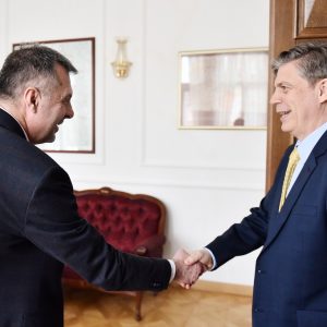 Gradonačelnik Radojičić razgovarao sa ambasadorom Vigemarkom