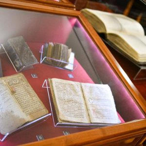 У Гомионици изложени рукописи стари више од 700 година