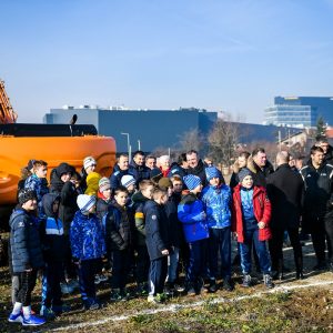 Počela izgradnja novog fudbalskog terena na Banjalučkom polju