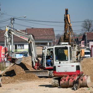 Шарговац: Интензивни радови на изградњи централне саобраћајнице