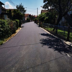 Нови асфалт у Земунској улици