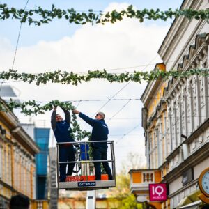 Бања Лука се припрема за Дан града: Декоративне инсталације у Господској улици