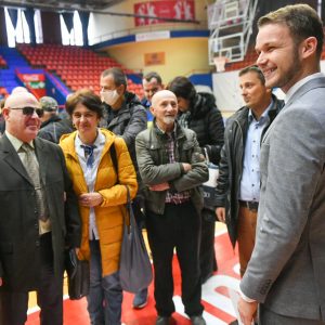 Puna podrška: Gradonačelnik otvorio sportske susrete lica sa invaliditetom