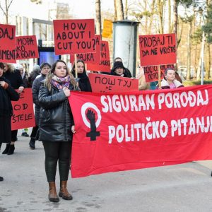 Održan Osmomartovski marš: Prvi put učestvovali i predstavnici Grada