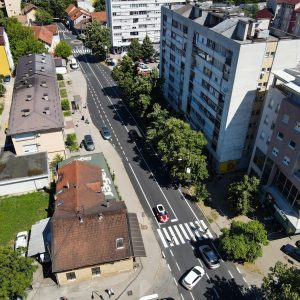 Настављена модернизација градских саобраћајница: Улица цара Лазара у потпуно новом руху