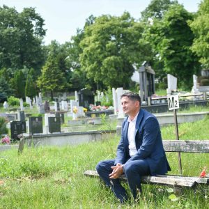 Gradonačelnik obišao „Gradsko groblje“: Stanje u javnim preduzećima može i mora biti bolje