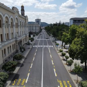 U dane vikenda: Izmjena u režimu odvijanja saobraćaja u centru grada