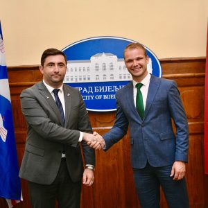 Градоначелник Станивуковић присуствовао обиљежавању крсне славе града Бијељине