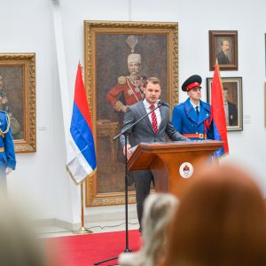 Gradonačelnik na otvaranju izložbe posvećene bivšem potpredsjedniku Srpske Nikoli Koljeviću