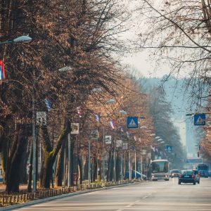 Grad se priprema za Dan Republike Srpske: Hiljadu zastava vijori se ulicama Banje Luke