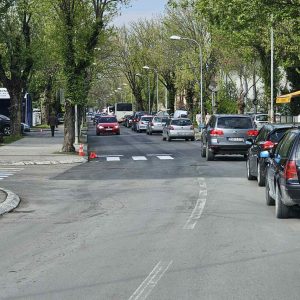 Апел возачима: У току исцртавање хоризонталне саобраћајне сигнализације на ширем подручју града