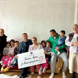 Radost, ljubav i ljepota Vaskrsa: Gradonačelnik posjetio nekoliko višečlanih porodica