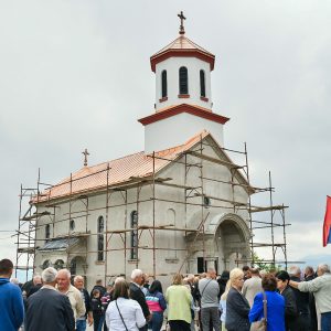 Градоначелник присуствовао Светој архијерејској литургији на Павловцу