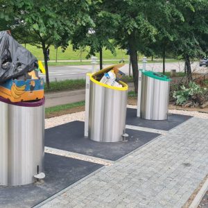 Заједно до љепшег и уређенијег града: Апел да се не одлаже отпад поред контејнера